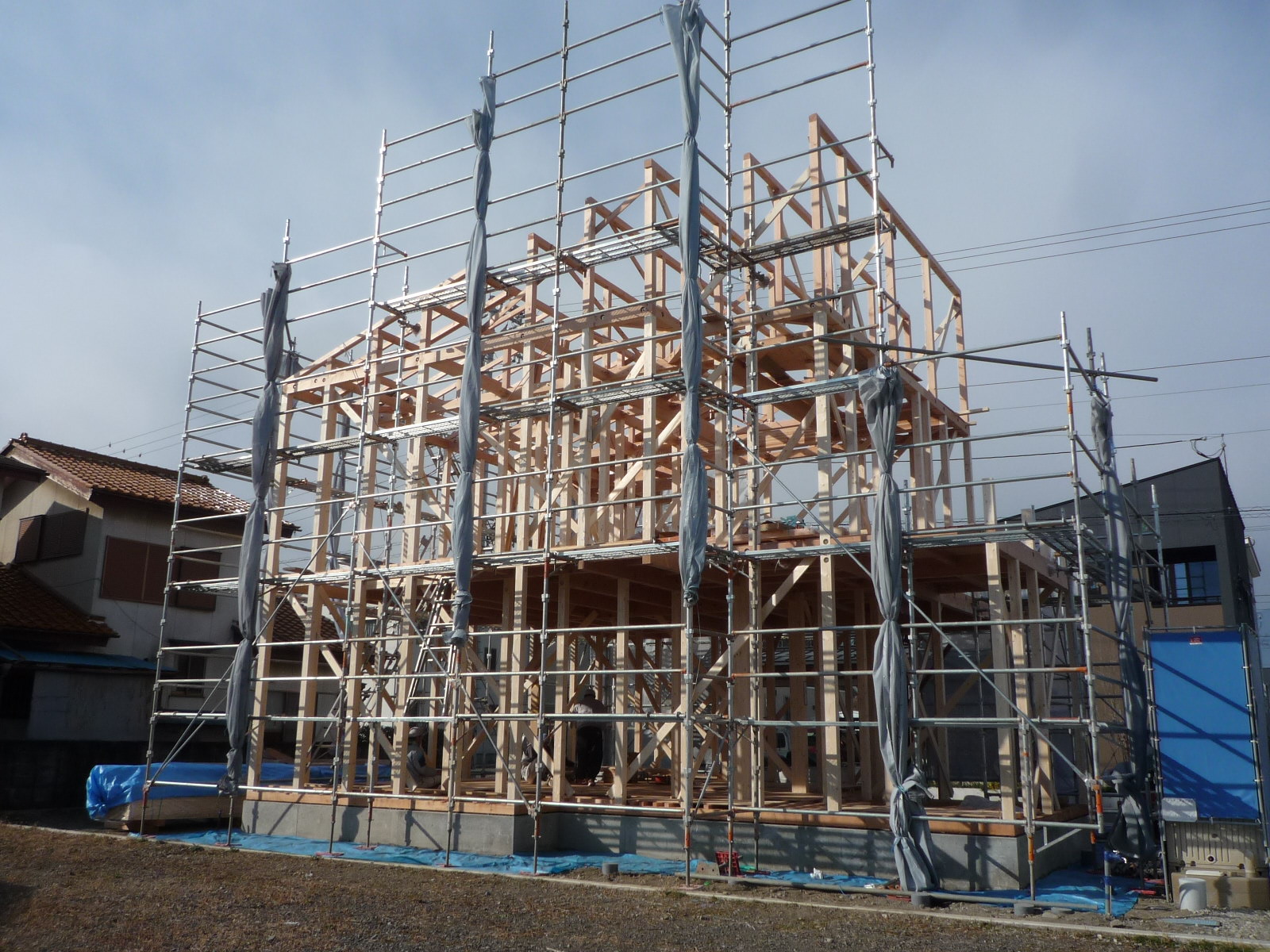 新築木造住宅の建て方